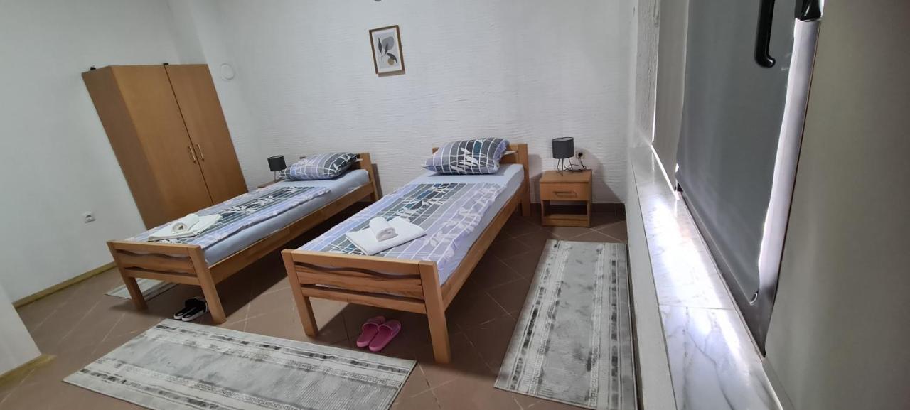 Ferienwohnung Prenociste Dubravka Livno Exterior foto